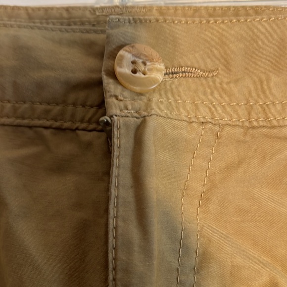 Dark khaki Columbia shorts - Picture 2 of 4